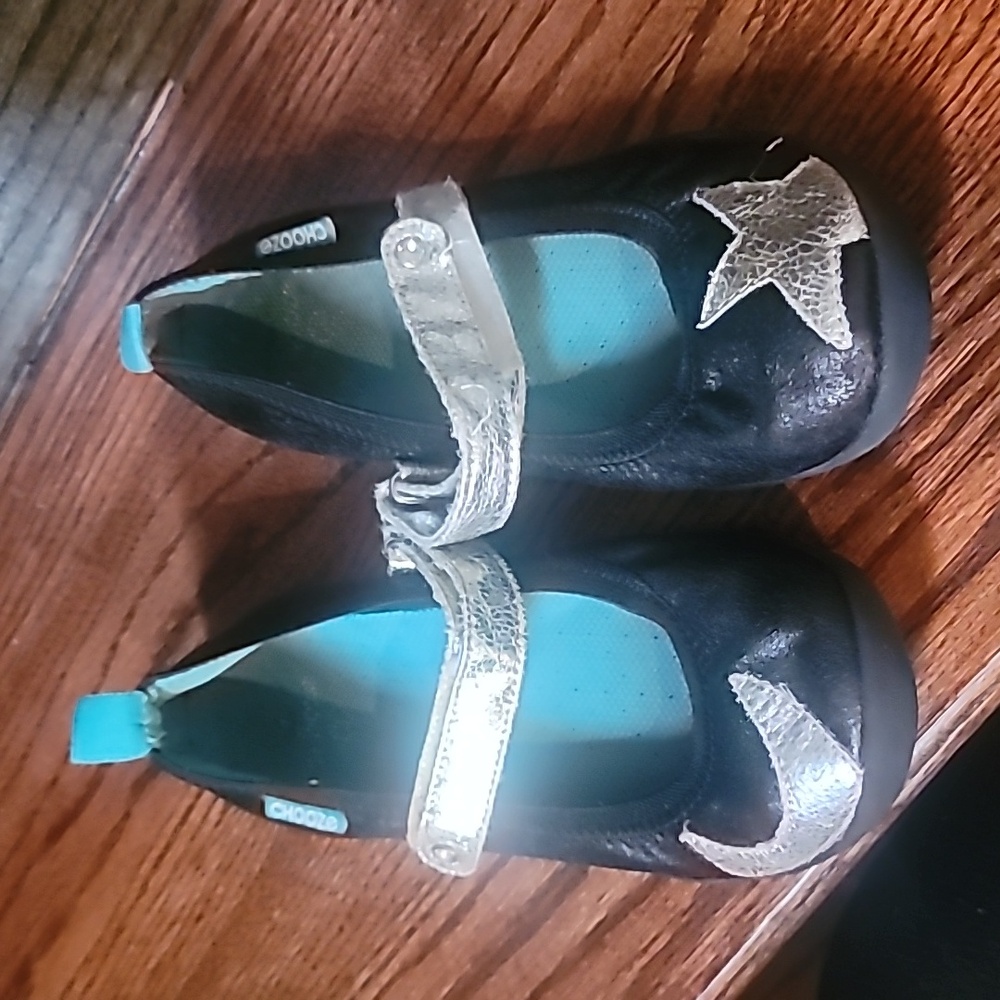 CHOOZE 1 PAIRS Black Silver Gold Moon Star 3